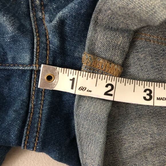 American Eagle Hi-Rise Shortie super stretch cuffed denim shorts - Picture 5 of 12